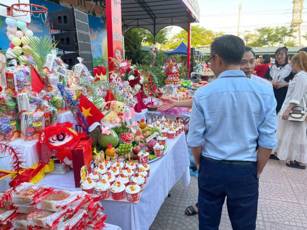 VUI TẾT TRUNG THU – LỒNG ĐÈN THẮP SÁNG ƯỚC MƠ Image 131 1024x767